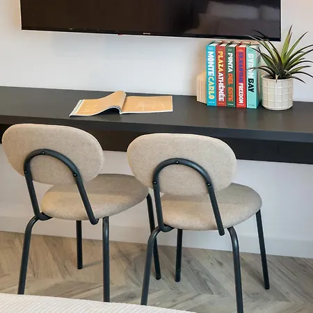 Apartament Downtown Close To Cismigiu & Universitatii
